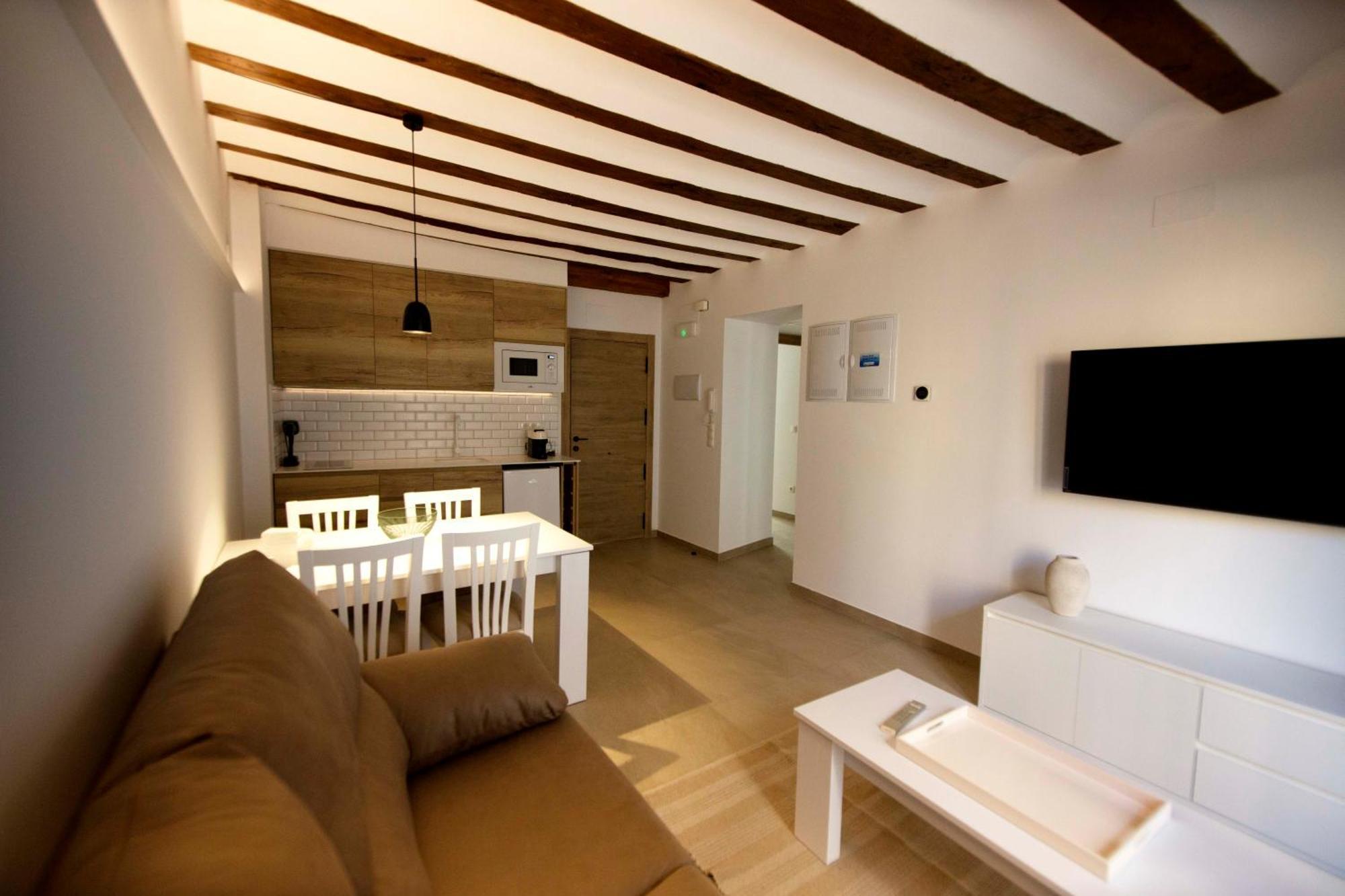 Apartamentos Turisticos La Bodegueta 乌铁尔 外观 照片